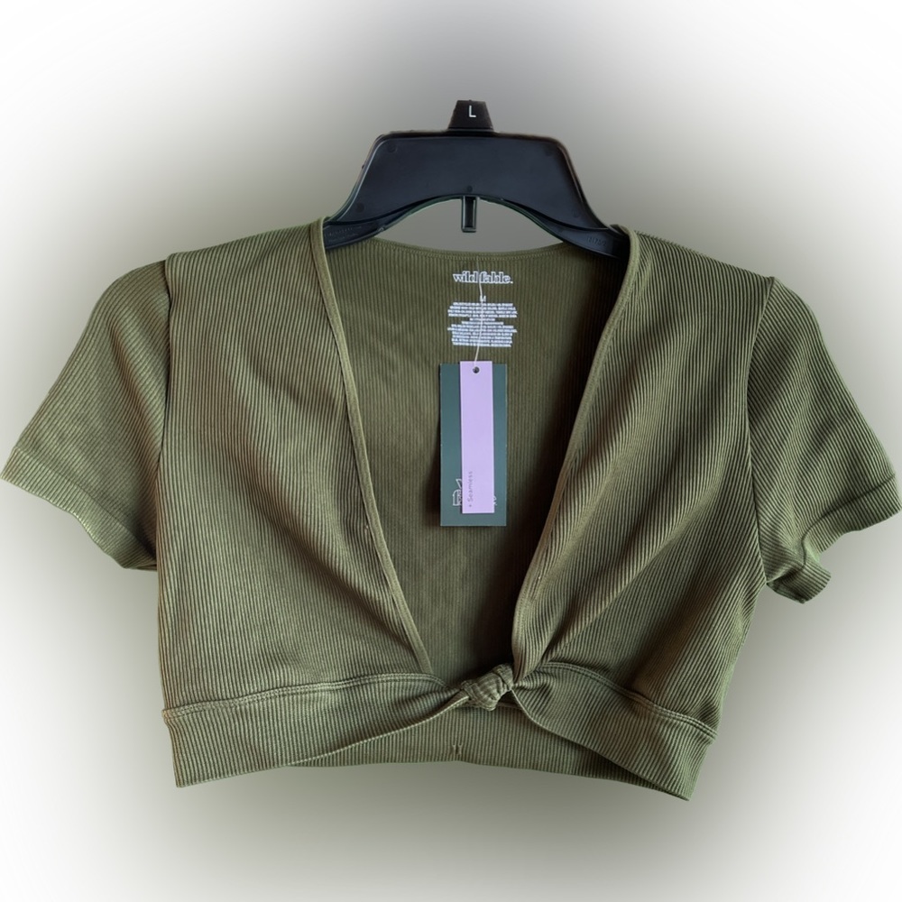 4/$25 NWT wild fable seamless olive green crop - Picture 4 of 6